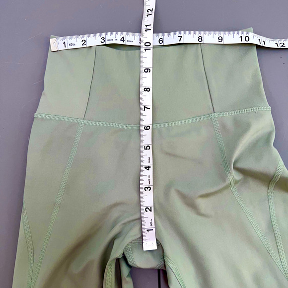 Girlfriend Collective Leggings Women's XS Light Green 27" inseam 10" Rise - Picture 8 of 9